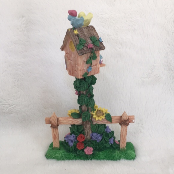 Easter Jubilee Boxed Set Bunny Rabbit Family Ceramic Figurines Easter Village - Picture 8 of 13